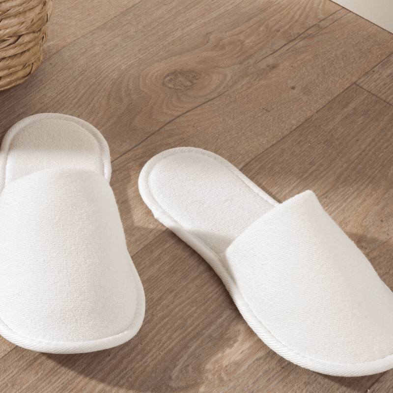 Tissco - Fournisseur de chaussons lavables pour spa et hôtel