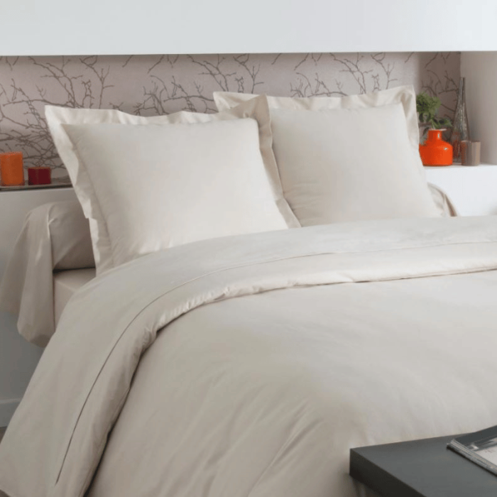 Tissco fournisseur linge de lit hôtel qualité professionnelle housse de couette polycoton sable