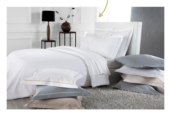 Tissco fournisseur linge de lit hôtel qualité professionnelle drap plat avec bourdon personnalisation polycoton