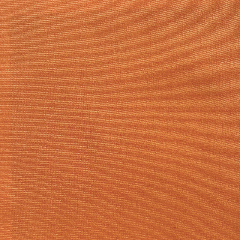 Tissco nappe restaurant sur-mesure serviette de table set de table made In France qualité professionnelle gamme milan coloris orange 57